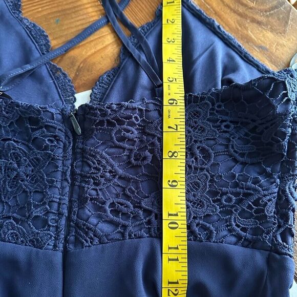 Lulus Womens Blue Gown Medium Madalyn V Neck Lace Chiffon Full Length Maxi - Picture 14 of 15